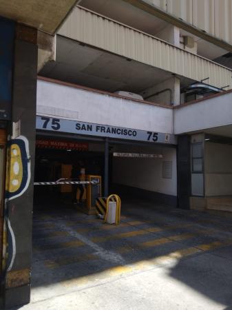 ARRIENDO ESTACIONAMIENTO EDIFICIO SAN FRANCISCO