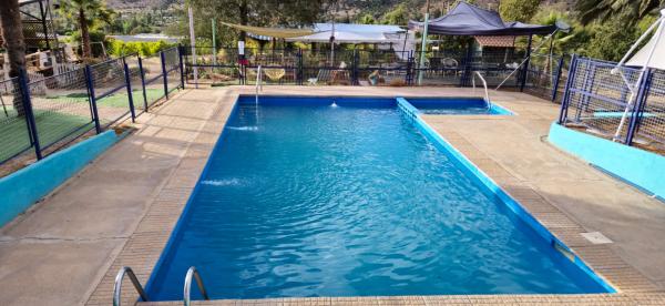ARRIENDO PARCELA CON PISCINA POR DÍA EN CURACAVÍ
