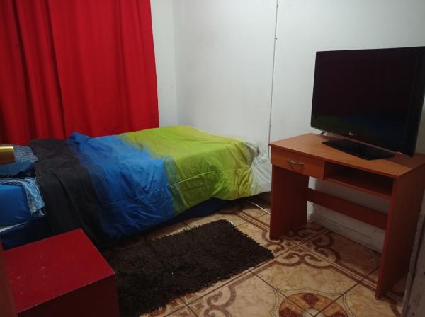 ARRIENDO PIEZA 