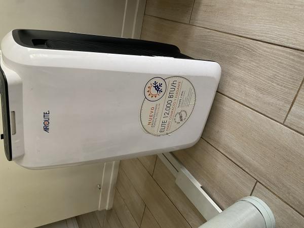 AIRE ACONDICIONADO PORTÁTIL 12000BTU