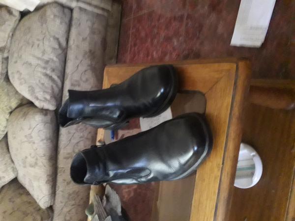 VENDO BOTAS