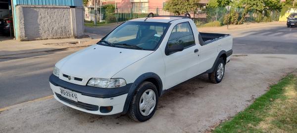 CAMIONETA FIAT STRADA CABINA SIMPLE DIESEL