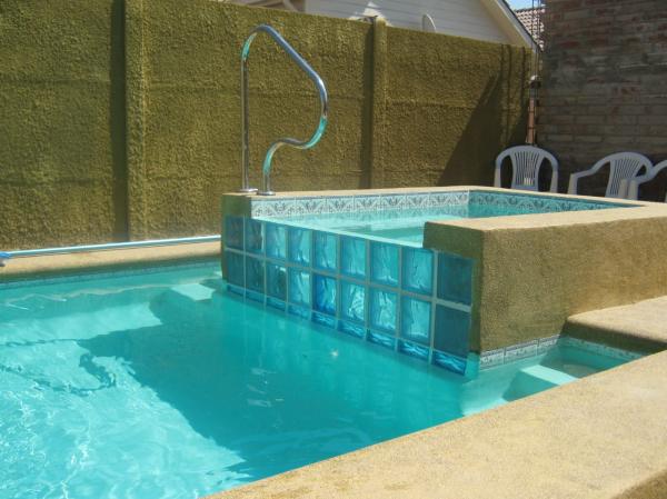 CONSTRUCCIÓN DE PISCINAS Y OBRAS CIVILES.