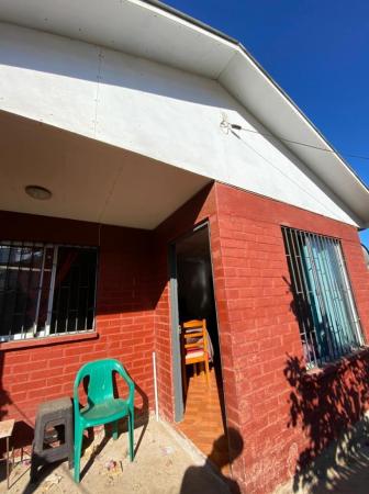 CASA EN QUINTERO CON DOS CABAÑAS ADICIONALES