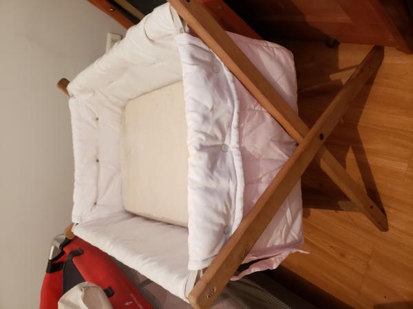 VENDO CUNA MOISÉS