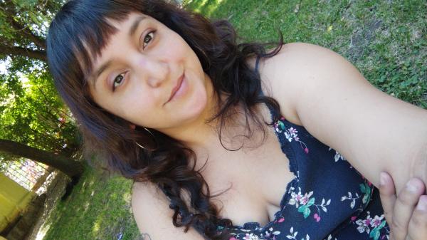 MUJER 36 SIN HIJOS BUSCA EMPLEO 