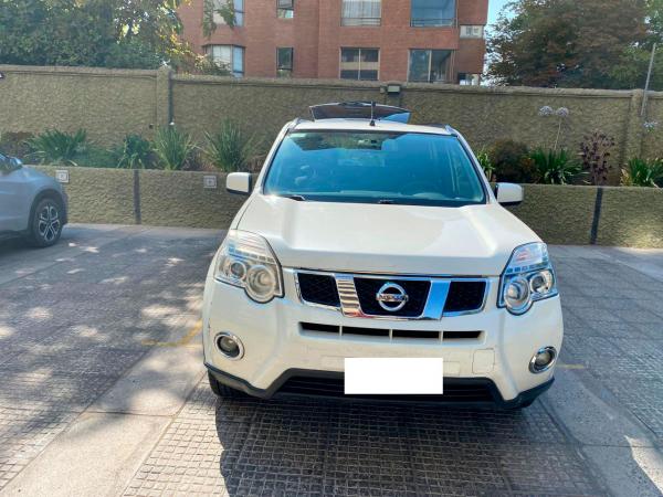 NISSAN X TRAIL 2.5 AT 4X4 2013