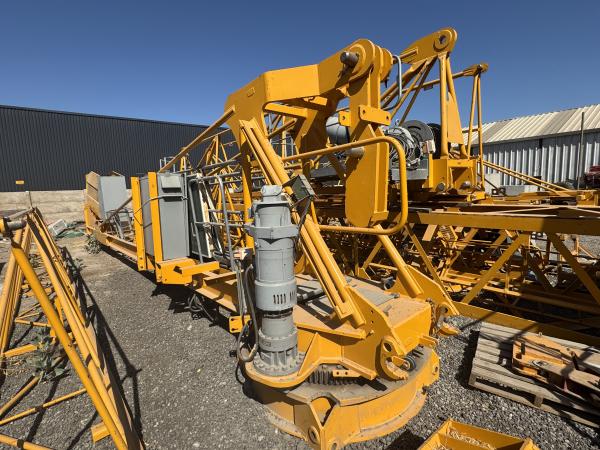  GRUA TORRE PLUMA MODELO MCT80 POTAIN