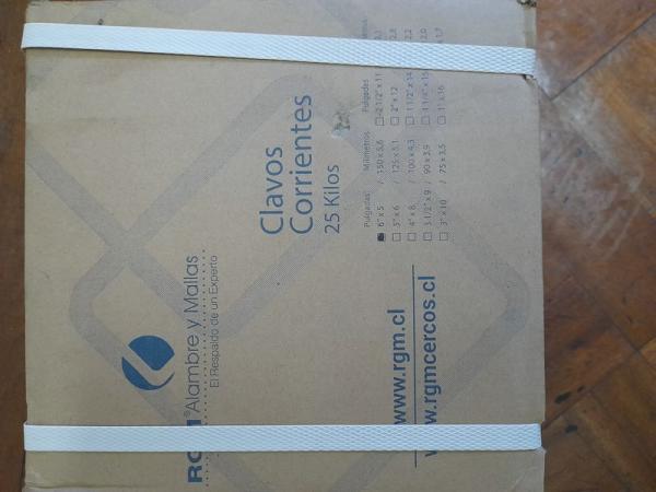 CAJA DE CLAVO DE 6