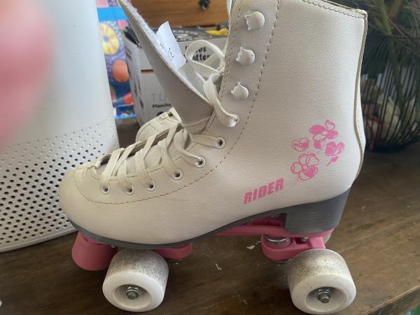 PATINES DE PATINAJE ARTÍSTICO BLANCOS