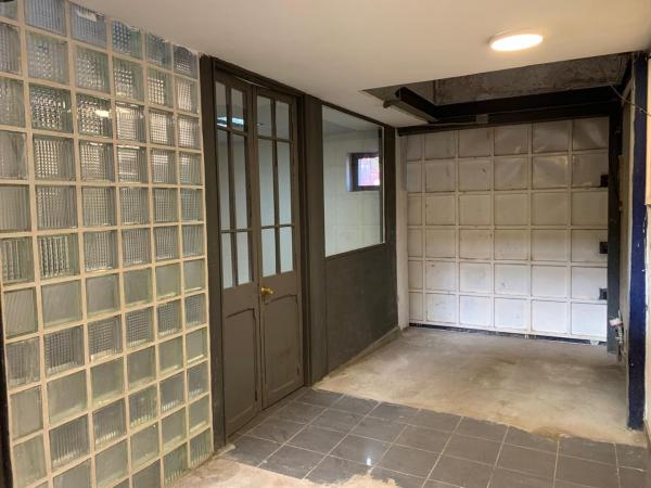 ARRIENDO LOCAL INDUSTRIAL CON OFICINA