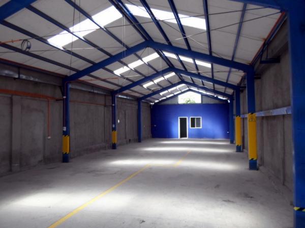 ARRIENDO GALPON 350 MTS2 => 55 U.F. MENSUAL 
