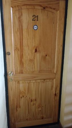 OFERTA PUERTAS PINO RADIATA