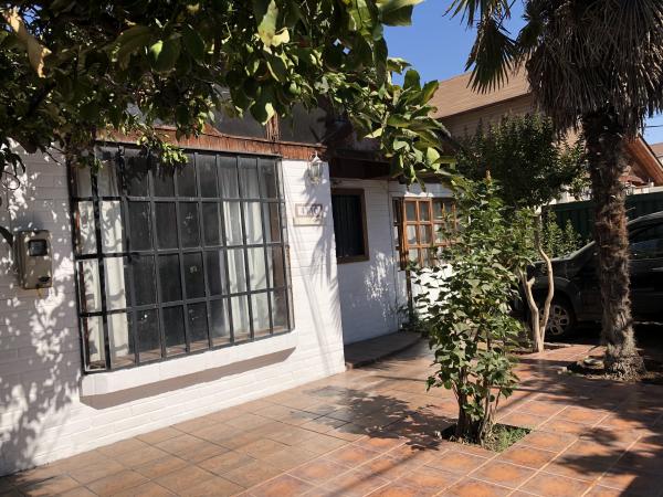 ARRIENDO CASA BARRIO LAS ROSAS