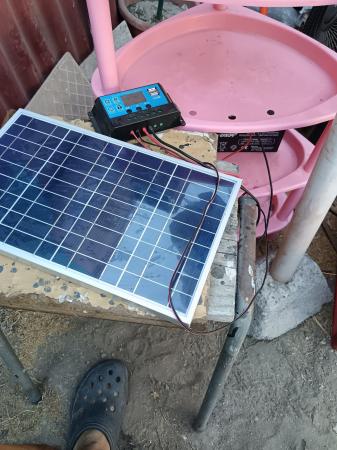 CARGADOR DE BATERÍA SOLAR 