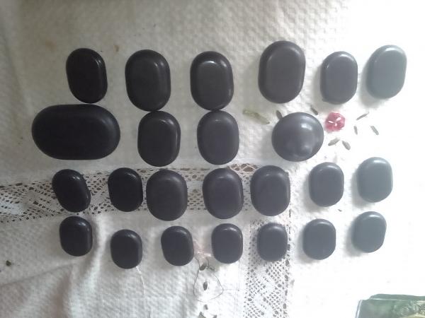 SET DE PIEDRAS VOLCÁNICAS TERAPÉUTICAS
