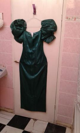 VENDO HERMOSO, FINO Y EXCLUSIVO VESTIDO DE FIESTA.