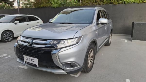 MITSUBISHI OUTLANDER 2.0 FULL AUT 2015