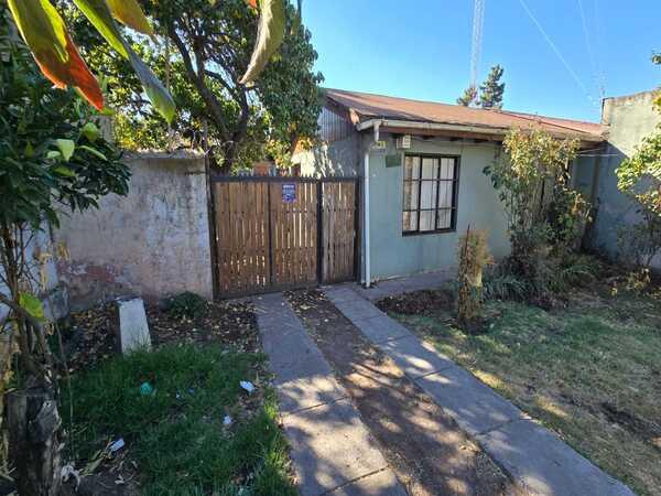 SE ARRIENDA CASA EN TALAGANTE