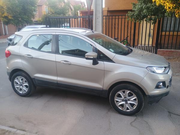 FORD ECOSPORT TITANIUM 