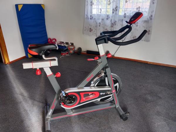 BICICLETA ESTÁTICA MUVO BEAT 36