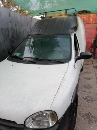 SE VENDE CAMIONETA CHEVROLET  COMBO OPEL 