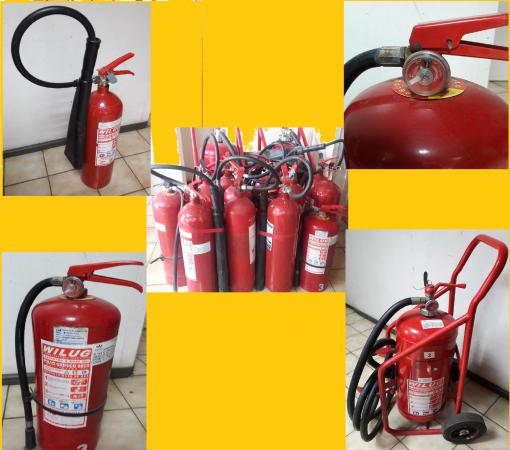 EXTINTORES PQS 25KG Y CO2 9KG