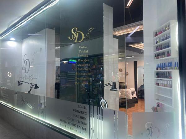 DERECHO A LLAVE SALÓN DE BELLEZA PROVIDENCIA 