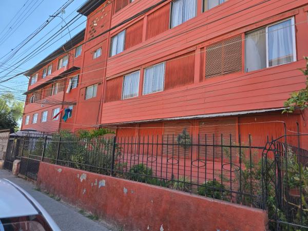 DPTO. EN 2DO PISO DE 2D Y 1B COMUNA SAN MIGUEL