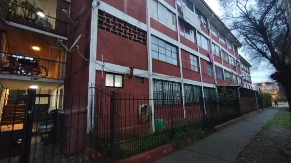 DPTO. EN 1ER. PISO CON 2D Y 1B COMUNA SAN MIGUEL.