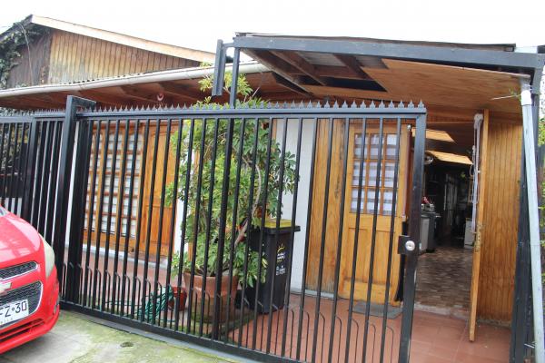 SE VENDE CASA JARDIN LOS HEROES MAIPU 