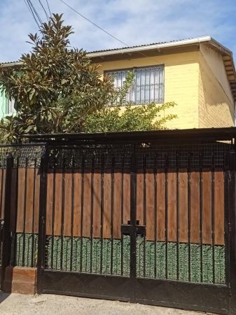 CASA AMOBLADA, AMPLIADA Y COMPLETAMENTE REGULARIZADA