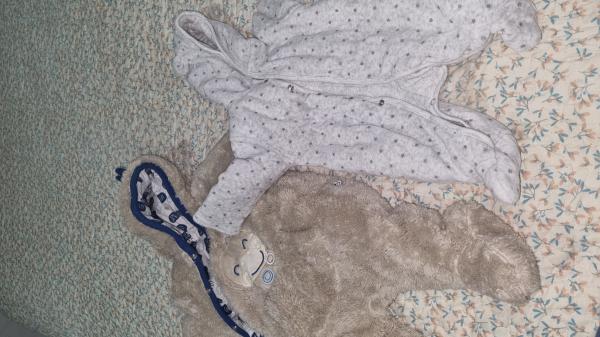 VENDO ROPA BEBÉ RECIÉN NACIDO A 3 MESES 
