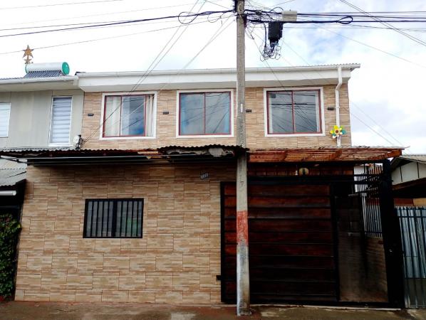CASA 4D+2B+1BO+2ES CURICO