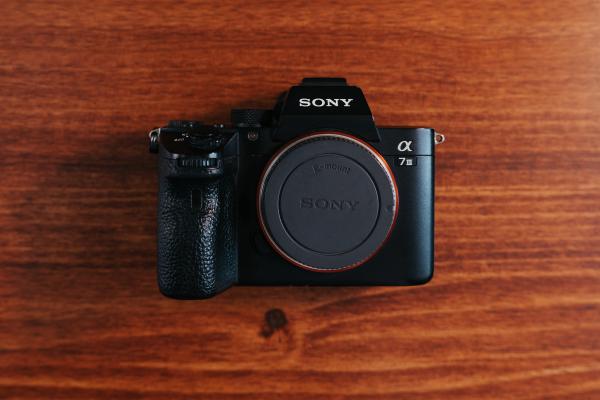 SONY A7 III FULL FRAME - 80.000 DISPAROS