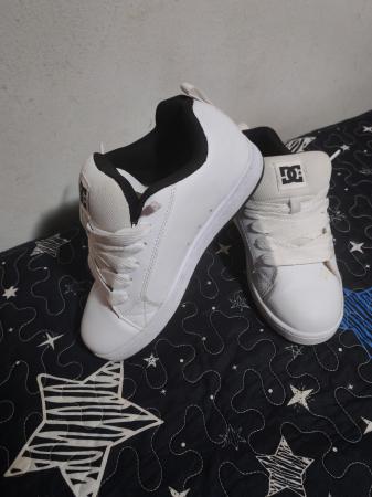 ZAPATILLAS DC ORIGINALES HOMBRE POCO USO