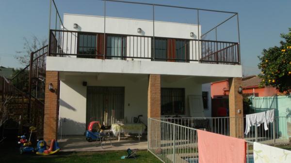 CONSTRUCCIONES  MONTAJES   CASAS GALPONES 