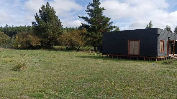 SE VENDE PARCELA CON CASA