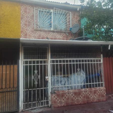 CASA LA PINTANA EL CASTILLO