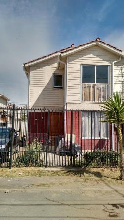 ARRIENDO CASA DE 2 PISOS