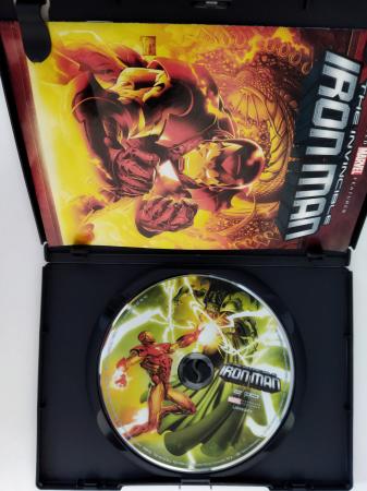 THE AVENGERS I Y II MAS IRON MAN MAS HELLBOY 