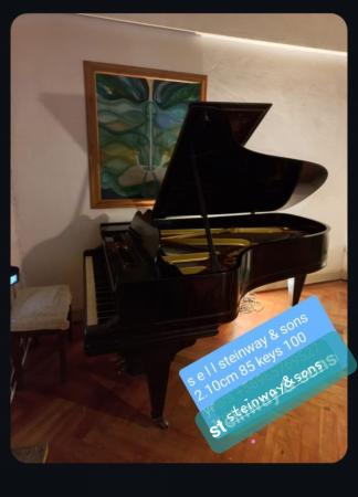 VENDO PIANO STEINWAY & SON 