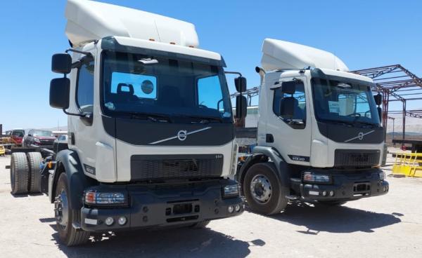 CAMION PLUMA DIARIO / MENSUAL / HORA / ALZA HOMBRE