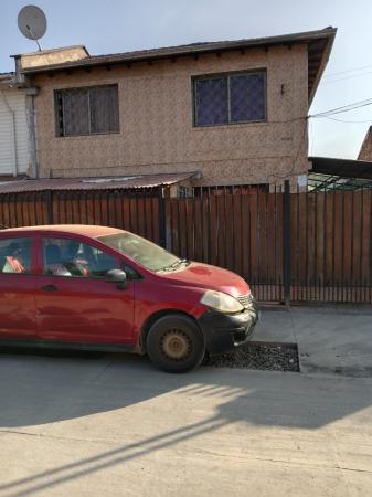 CASA DE 2 PISOS SOLIDA 
