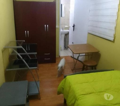 HABITACIÓN INDEPENDIENTE CON BAÑO Y COCINA.