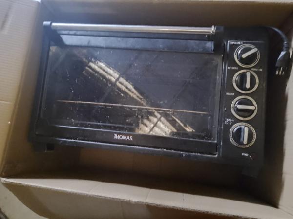 VENDO HORNO ELÉCTRICO DE 42 LITROS MARCA THOMAS US