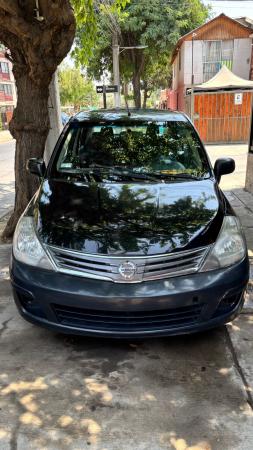 SE VENDE NISSAN TIIDA Y DERECHOS COLECTIVO