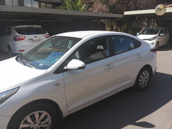 VENDO AUTOMÓVIL HYUNDAI ACCENT 2023 HCI 1.4
