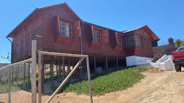 CASA HERMOSA GRANDE AMOBLADA PICHICUY