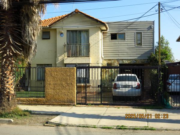 VENTA COMODA Y HERMOSA CASA  CON PISCINA